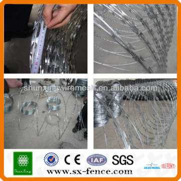 Maille anti-vol de fil barbelé \ Anti-theft barbed wire mesh \ concertina razor barbed wire (ISO9001: fabricant professionnel 2008)